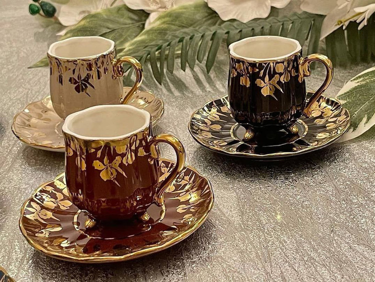 فنجان و نعلبکی قهوه خوری شش رنگ