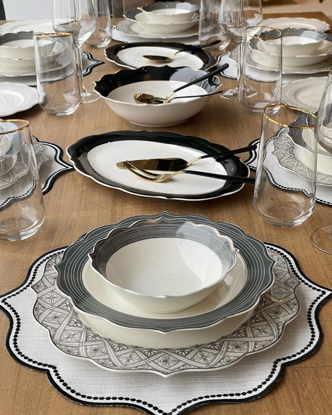 سرویس غذا خوری شش نفره 24 پارچه
