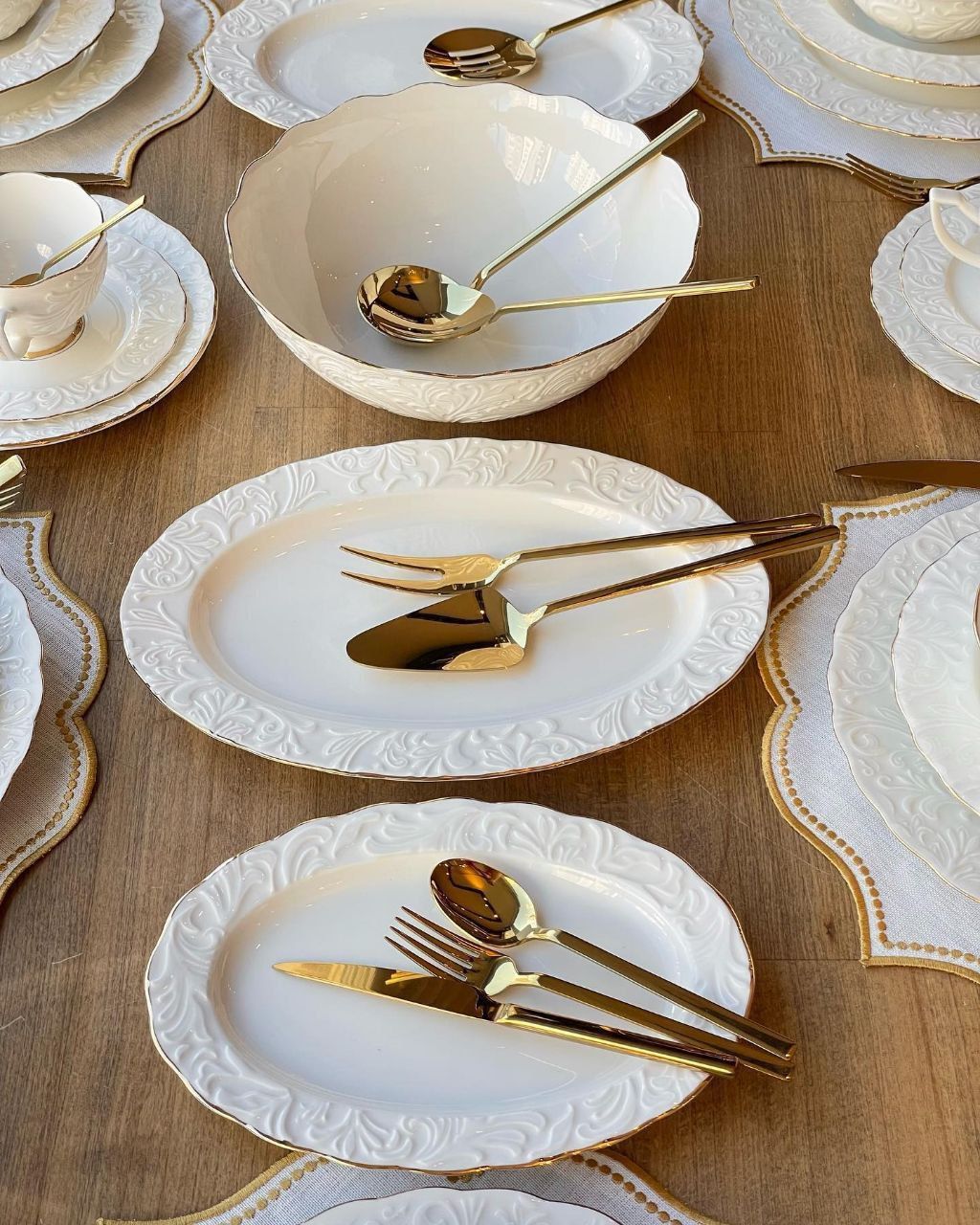 سرویس غذا خوری گل برجسته 6 نفره 26 پارچه ipek ایپک ترکیه