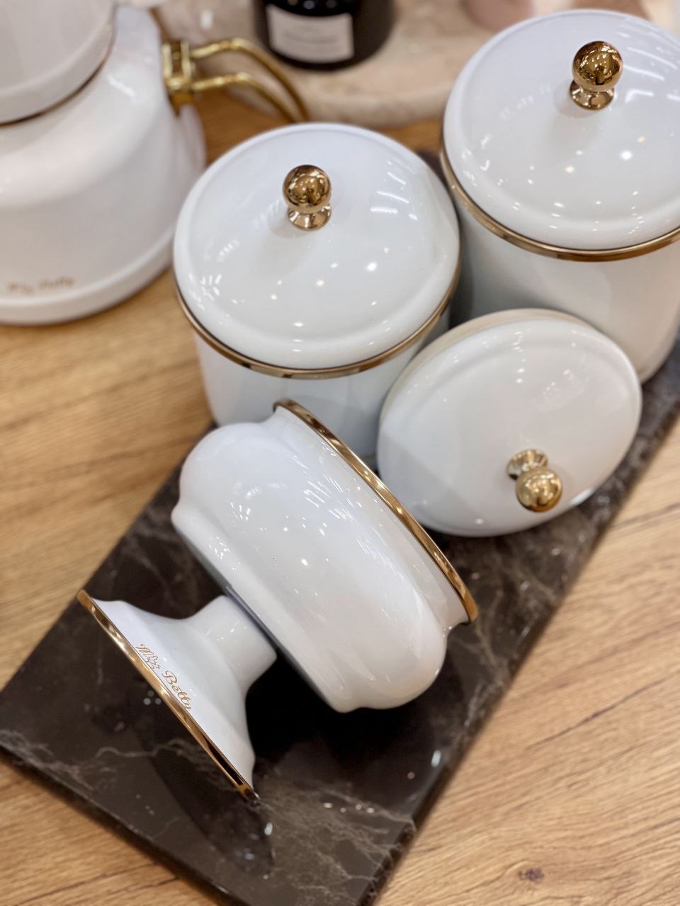 ست پذیرایی از کالکشن White Pearl محصول miss betty ترکیه