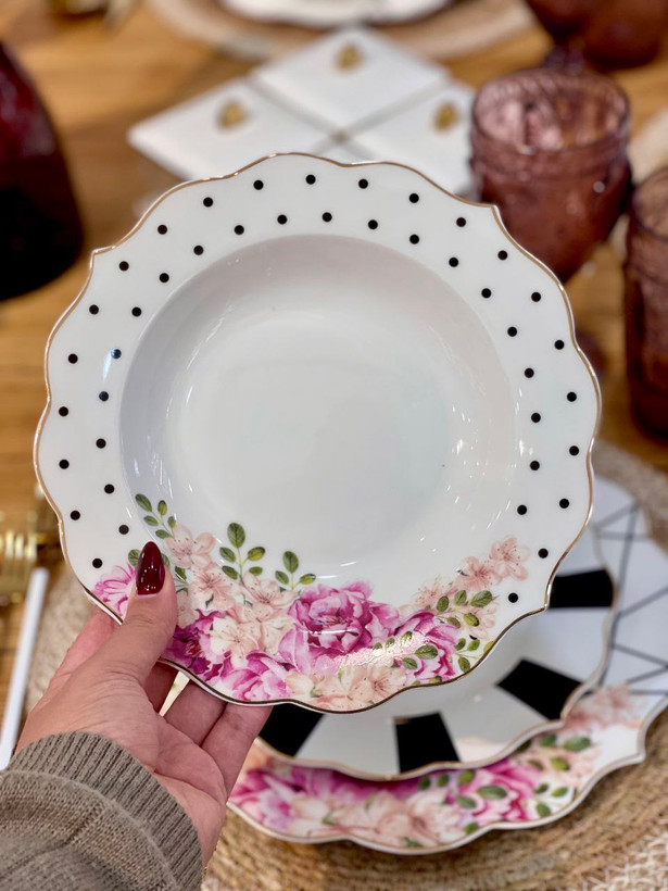 شارژ مجدد سرویس غذا خوری شش نفره 24 پارچه محصول pink&more ترکیه
