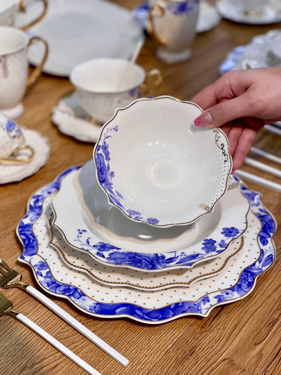 سرویس کامل غذا خوری و پذیرایی Blue lotus محصول ترکیه