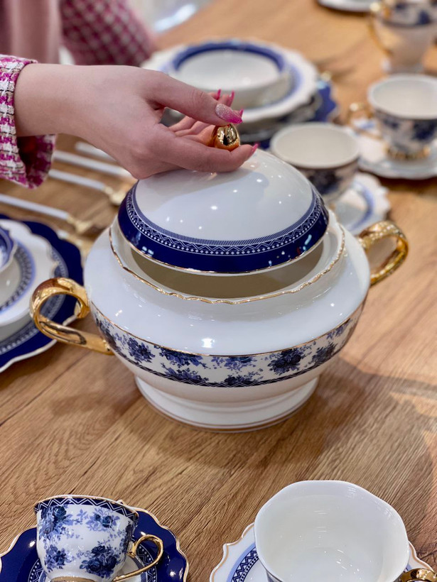 سرویس کامل غذا خوری و پذیرایی Blue king محصول ترکیه
