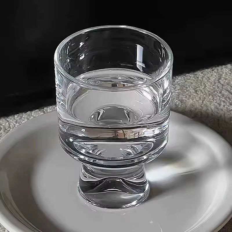 دسر خوری محصول وارداتی