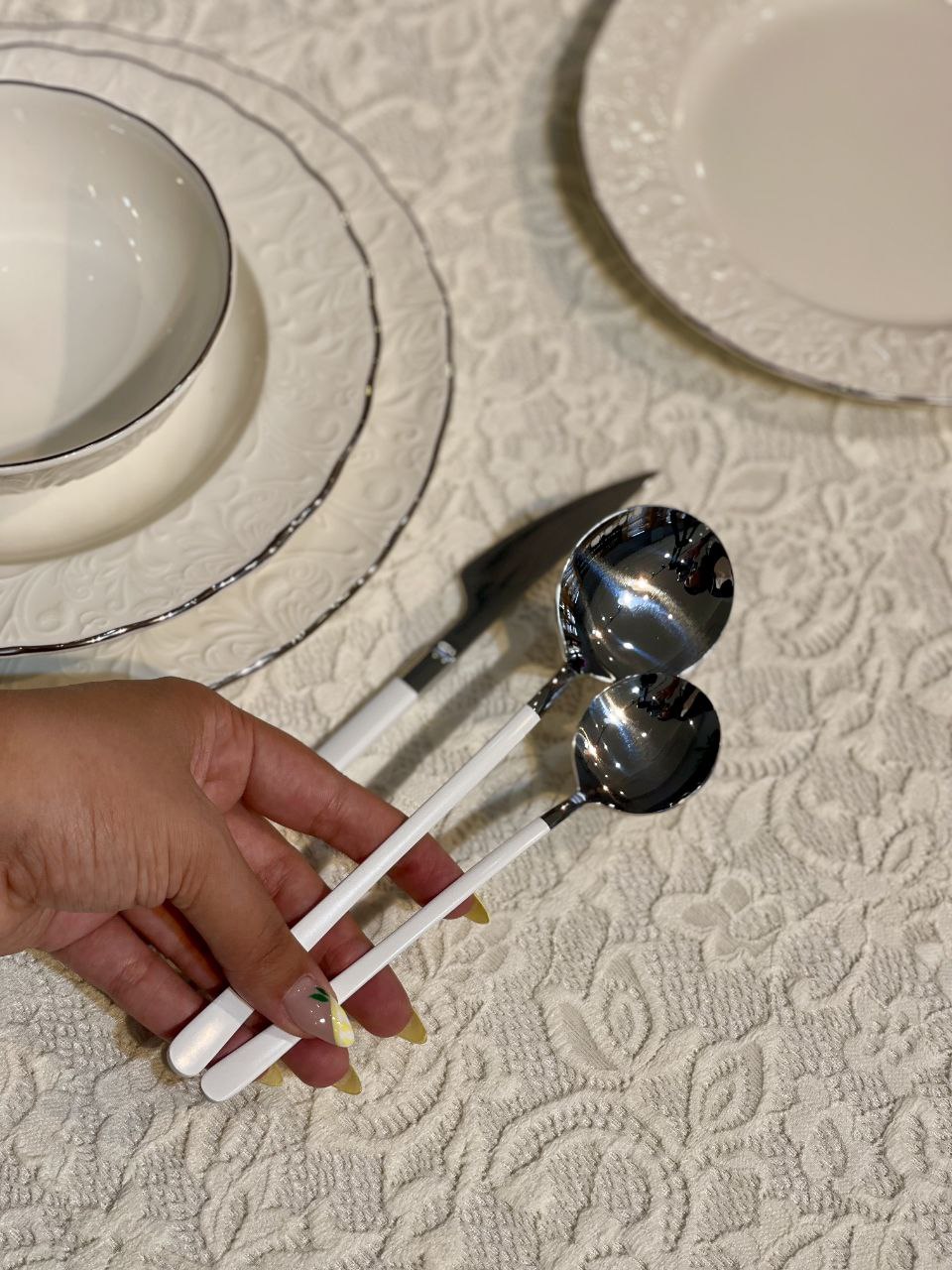سرویس قاشق و چنگال 6 نفره 24 پارچه Lucaso محصول Roze home ترکیه
