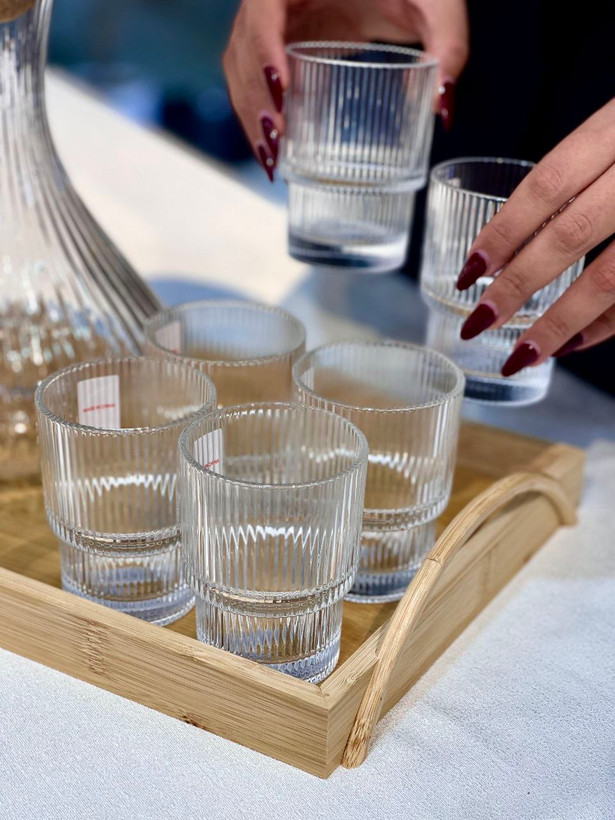 تنگ و نیم لیوان تراشدار Separate محصول وارداتی Deli Glass