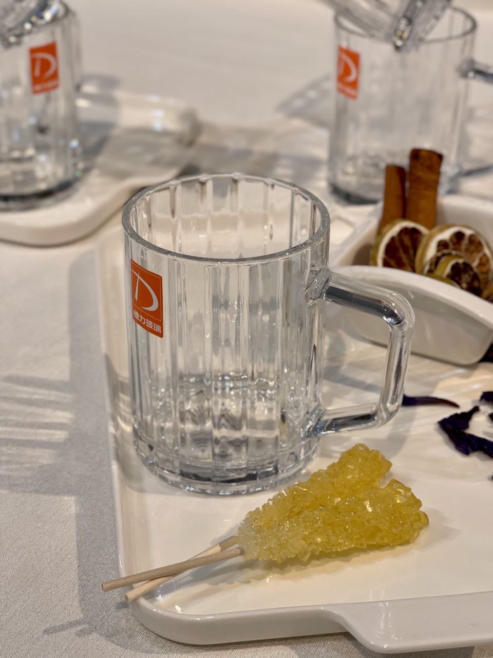 ماگ و فنجان Mu lin محصول وارداتی Deli Glass
