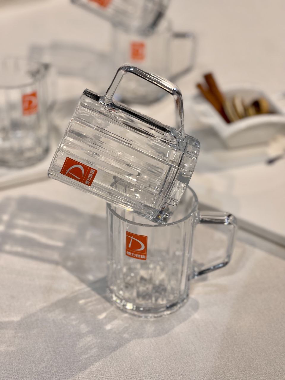 ماگ و فنجان Mu lin محصول وارداتی Deli Glass