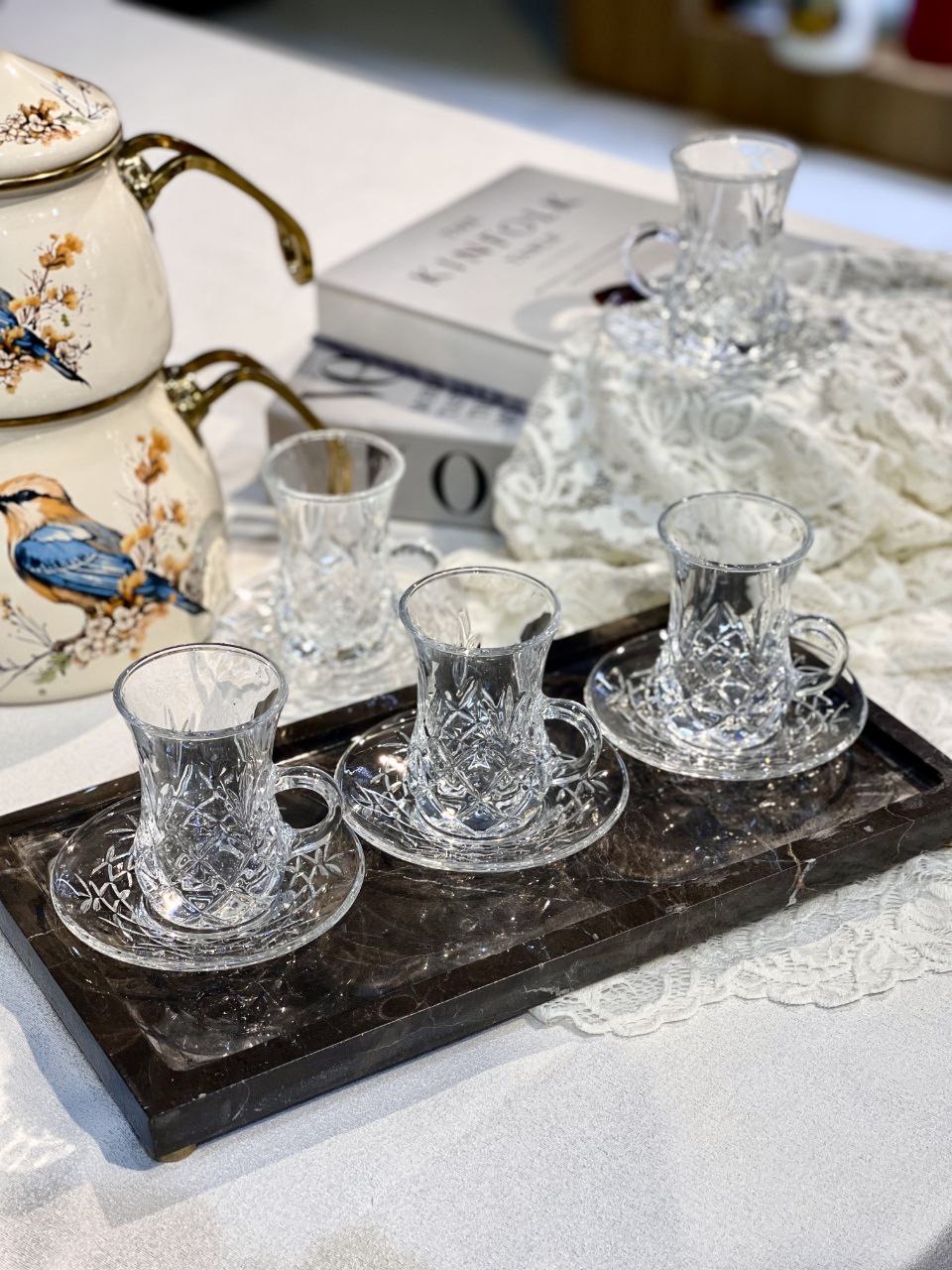 استکان نعلبکی کمر باریک yin yuan محصول وارداتی Deli glass