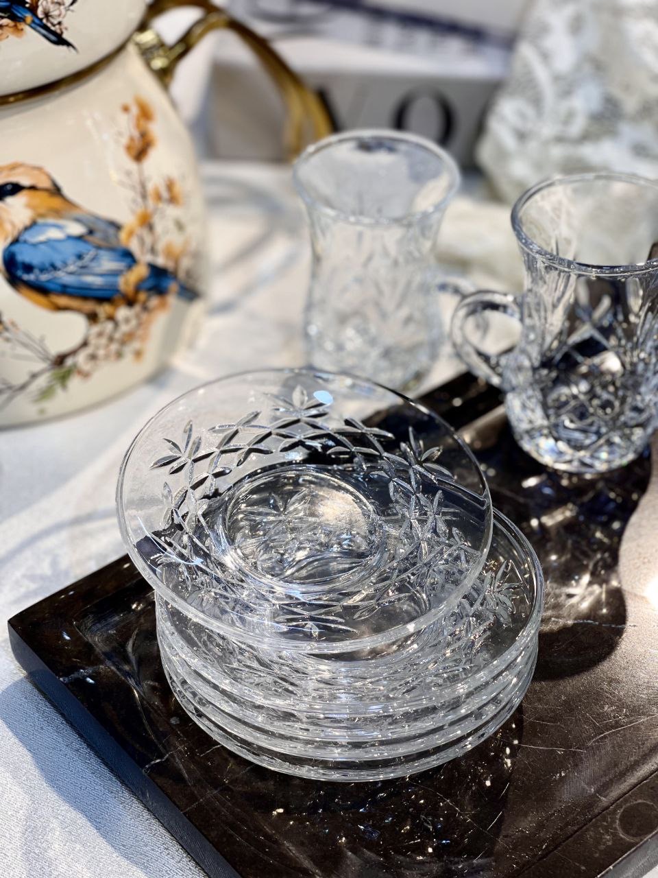 استکان نعلبکی کمر باریک yin yuan محصول وارداتی Deli glass