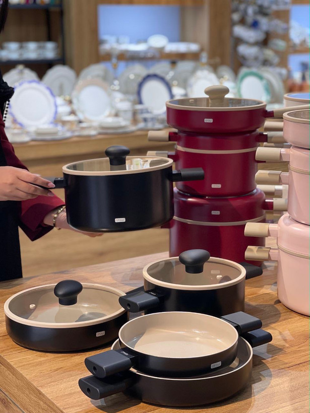 سرویس قابلمه زیبای Pro Chef محصول arow ترکیه