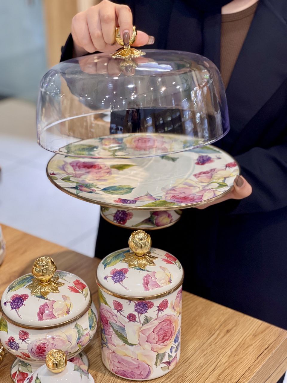ست پذیرایی از کالکشن Rose Delux محصول miss betty ترکیه