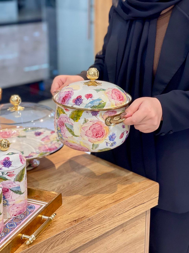 ست پذیرایی از کالکشن Rose Delux محصول miss betty ترکیه