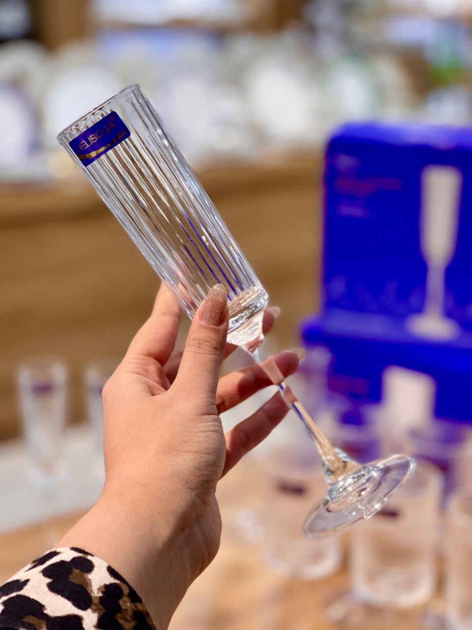 دسر خوری و گیلاس شیاردار Silk محصول وارداتی Deli Glass