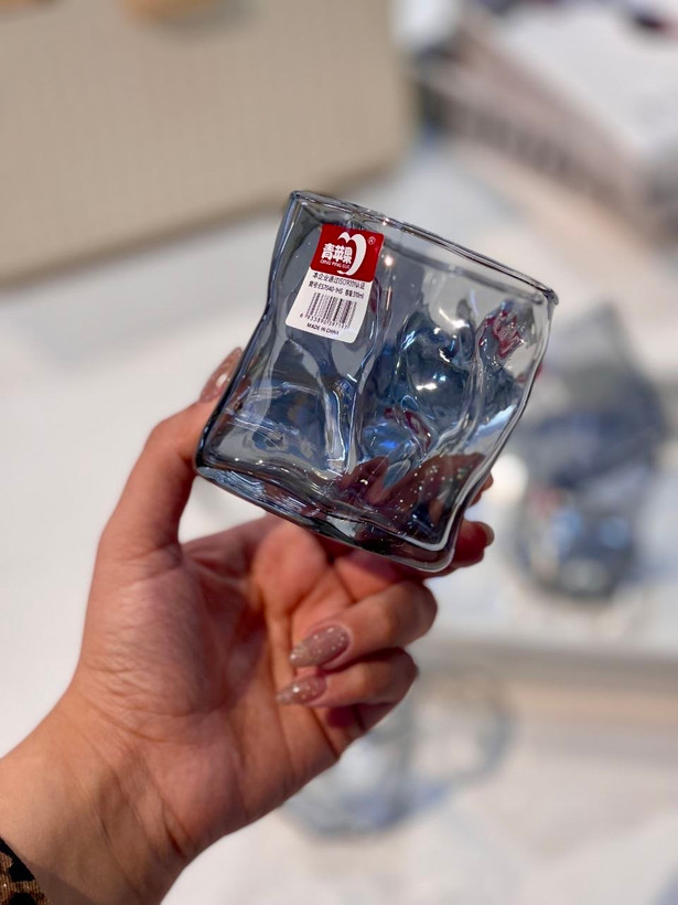 نیم لیوان دفرمه دودی محصول وارداتی Deli Glass