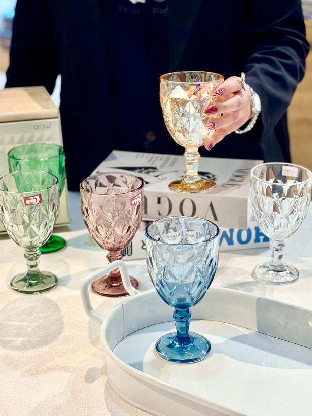 گیلاس و دسر خوری رنگی Diamond محصول وارداتی Deli Glass