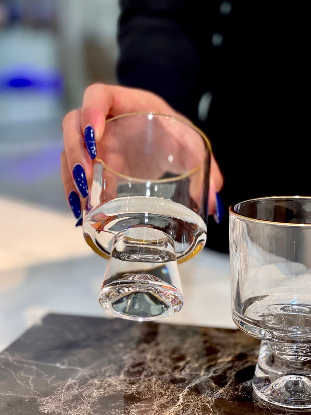 دسر خوری پایه کوه یخ لب طلا محصول وارداتی Deli Glass