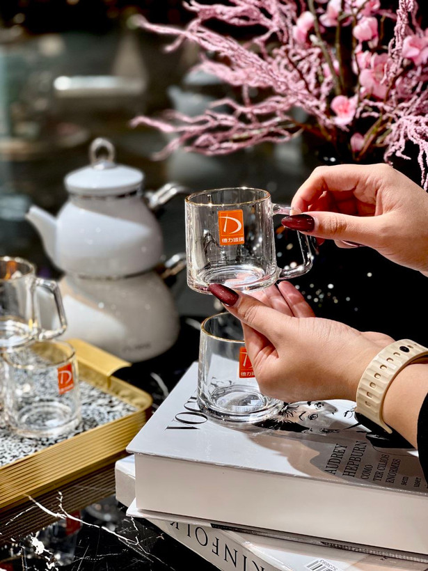پر فروش ترین فنجان لب طلا محصول وارداتی Deli glass