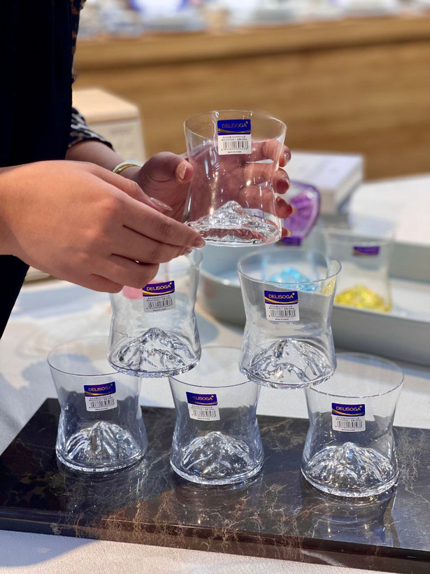 نیم لیوان کوه یخ محصول وارداتی Deli Glass