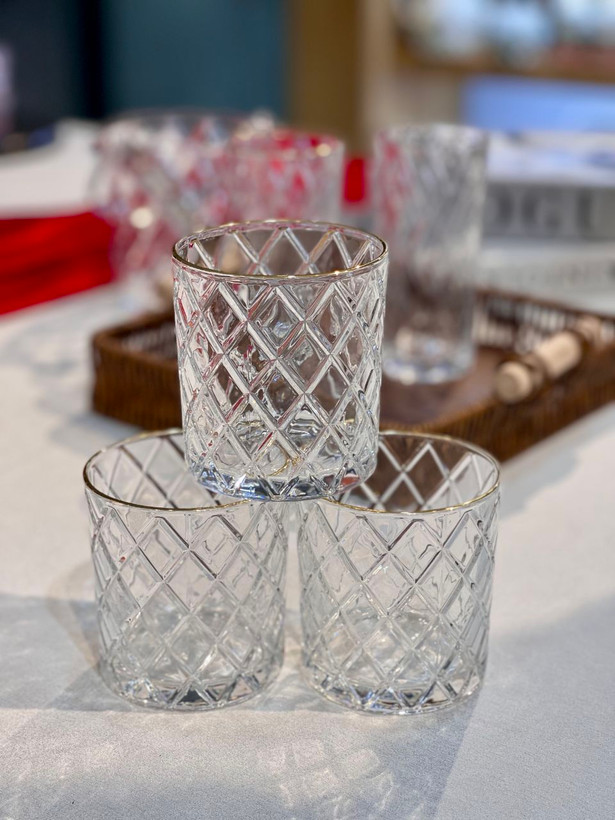 لیوان و نیم لیوان طلا کوب Prosperous محصول Deli Glass