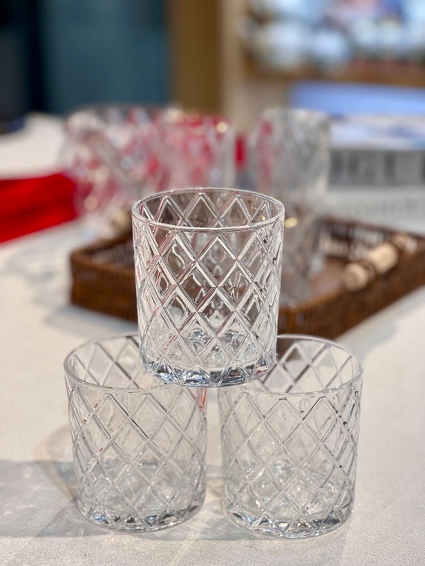 لیوان و نیم لیوان ساده Prosperous محصول Deli Glass