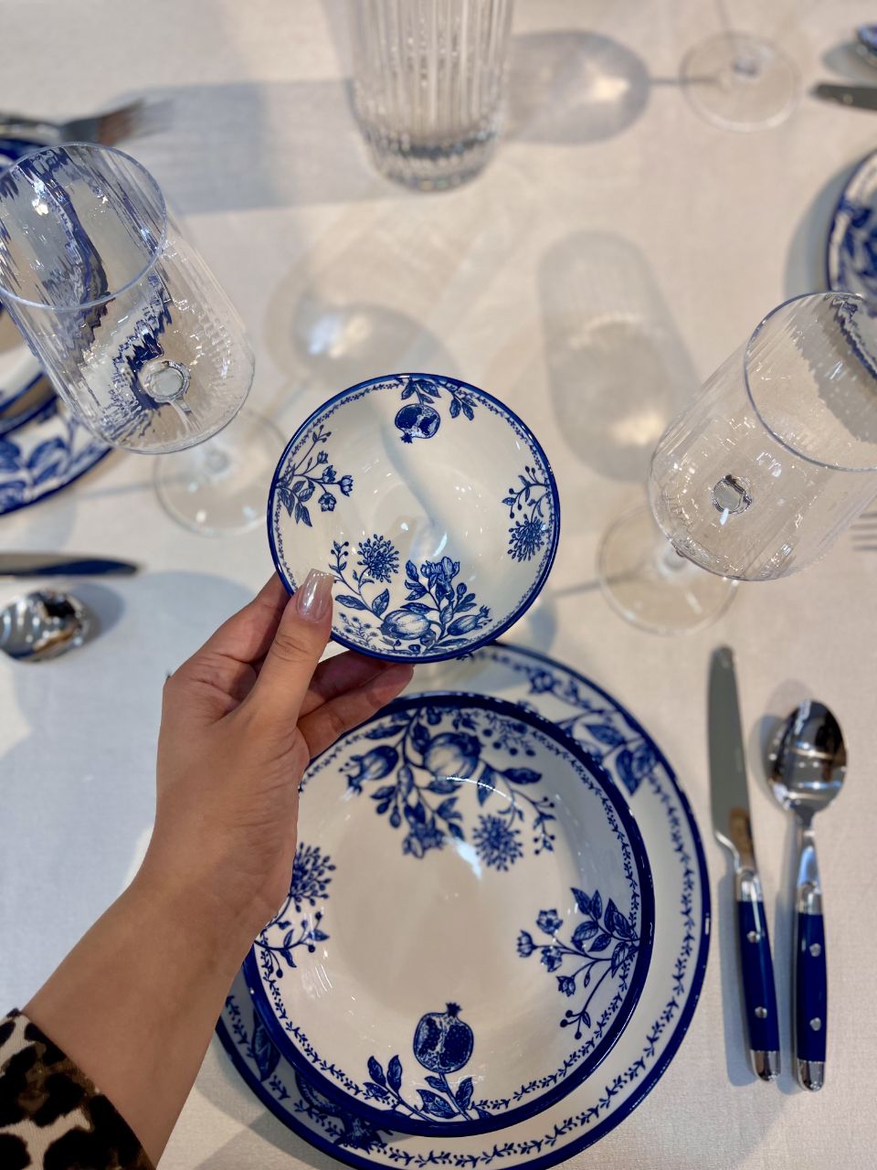 سرویس غذا خوری شش نفره قلم آبی