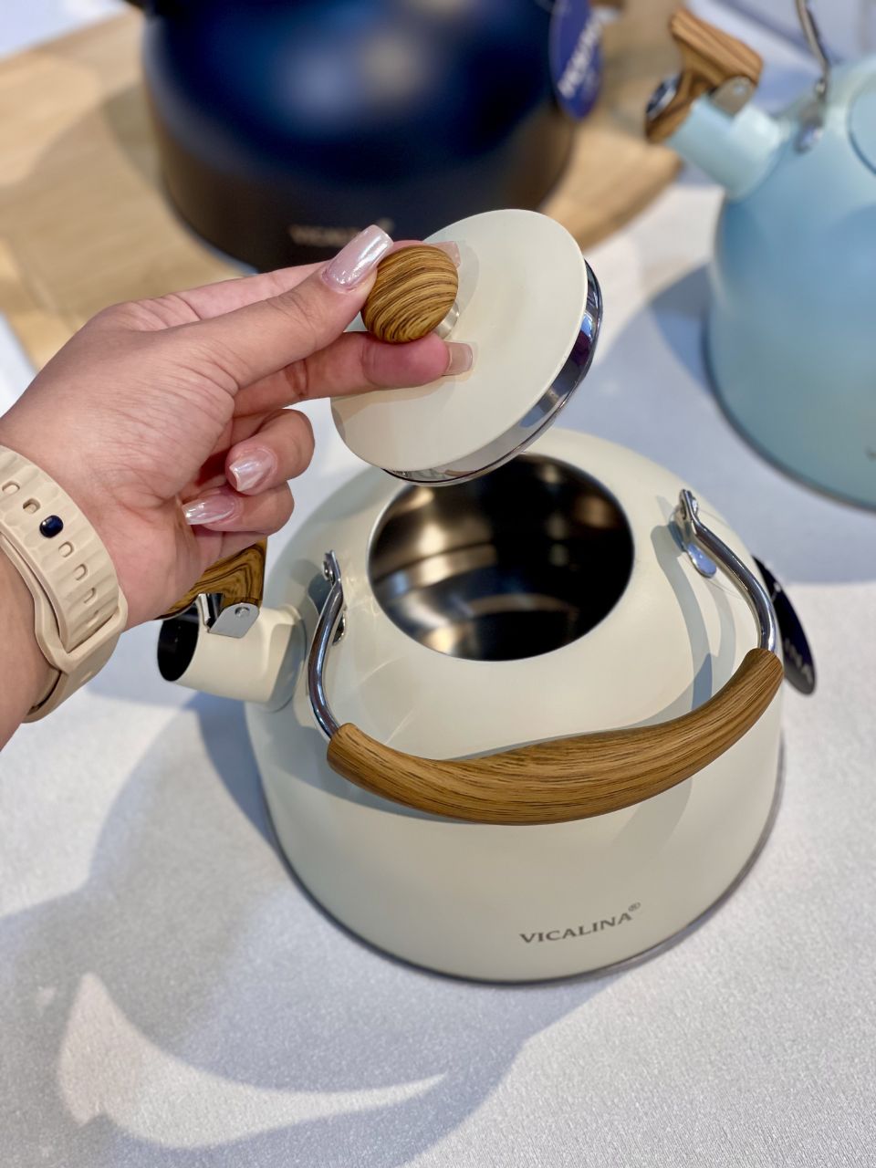 کتری استیل سوت زن Vicalina