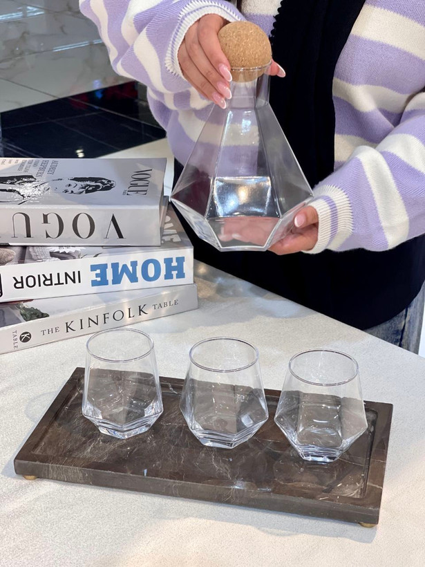 تنگ و نیم لیوان شش ضلعی وارداتی Deli Glass