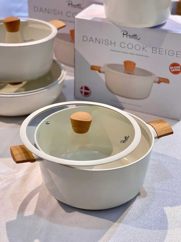 قابلمه دیواره کوتاه سایز 26 Danish cook محصول Perotti ترکیه