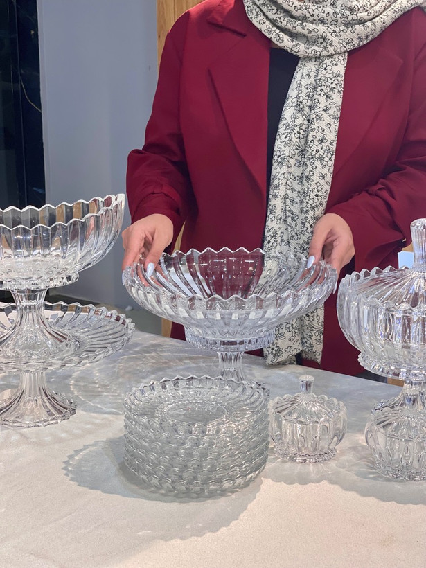 شیرینی خوری پایه دار از ست پذیرایی جنوا محصول وارداتی