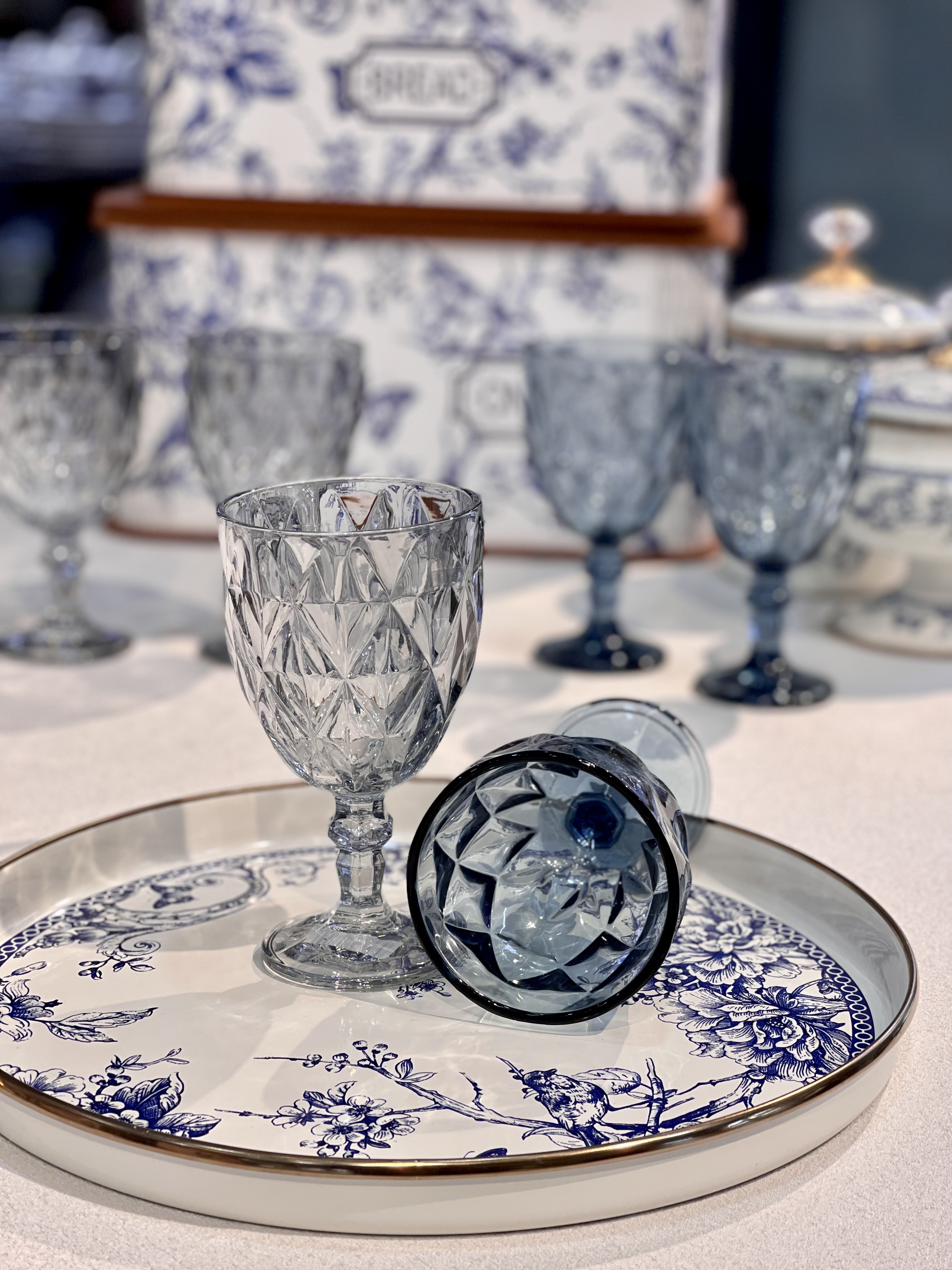 گیلاس رنگی DIAMOND محصول وارداتی Deli glass