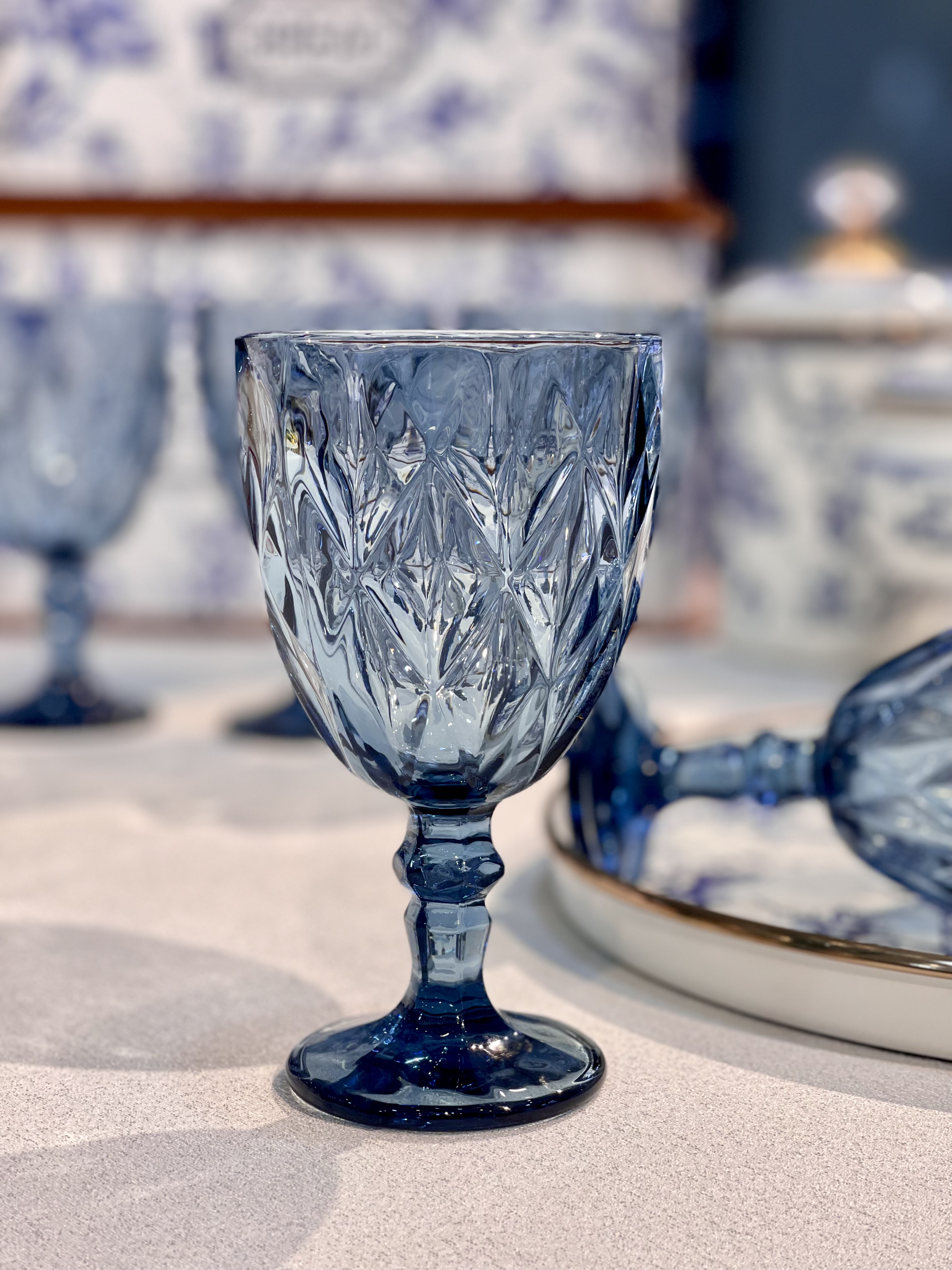 گیلاس رنگی DIAMOND محصول وارداتی Deli glass