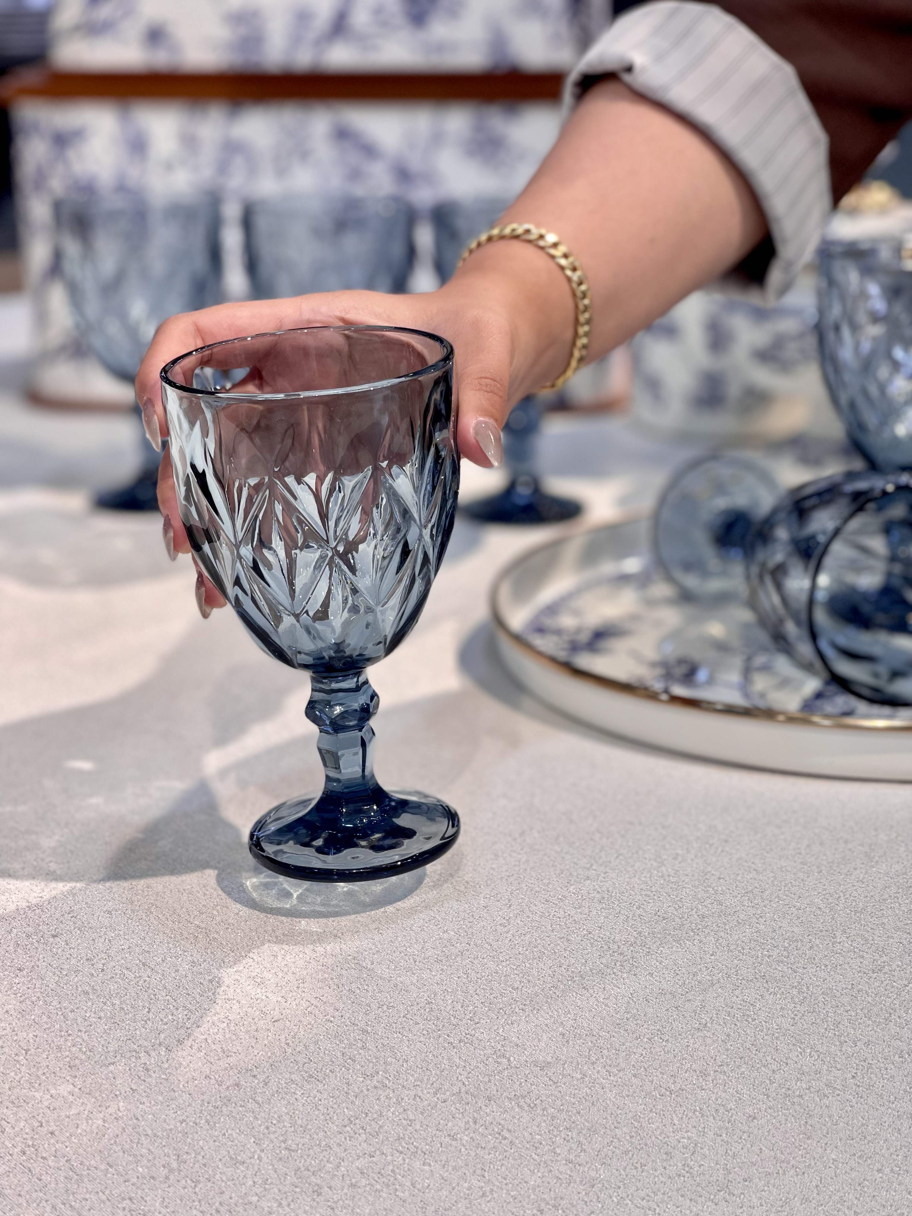 گیلاس رنگی DIAMOND محصول وارداتی Deli glass