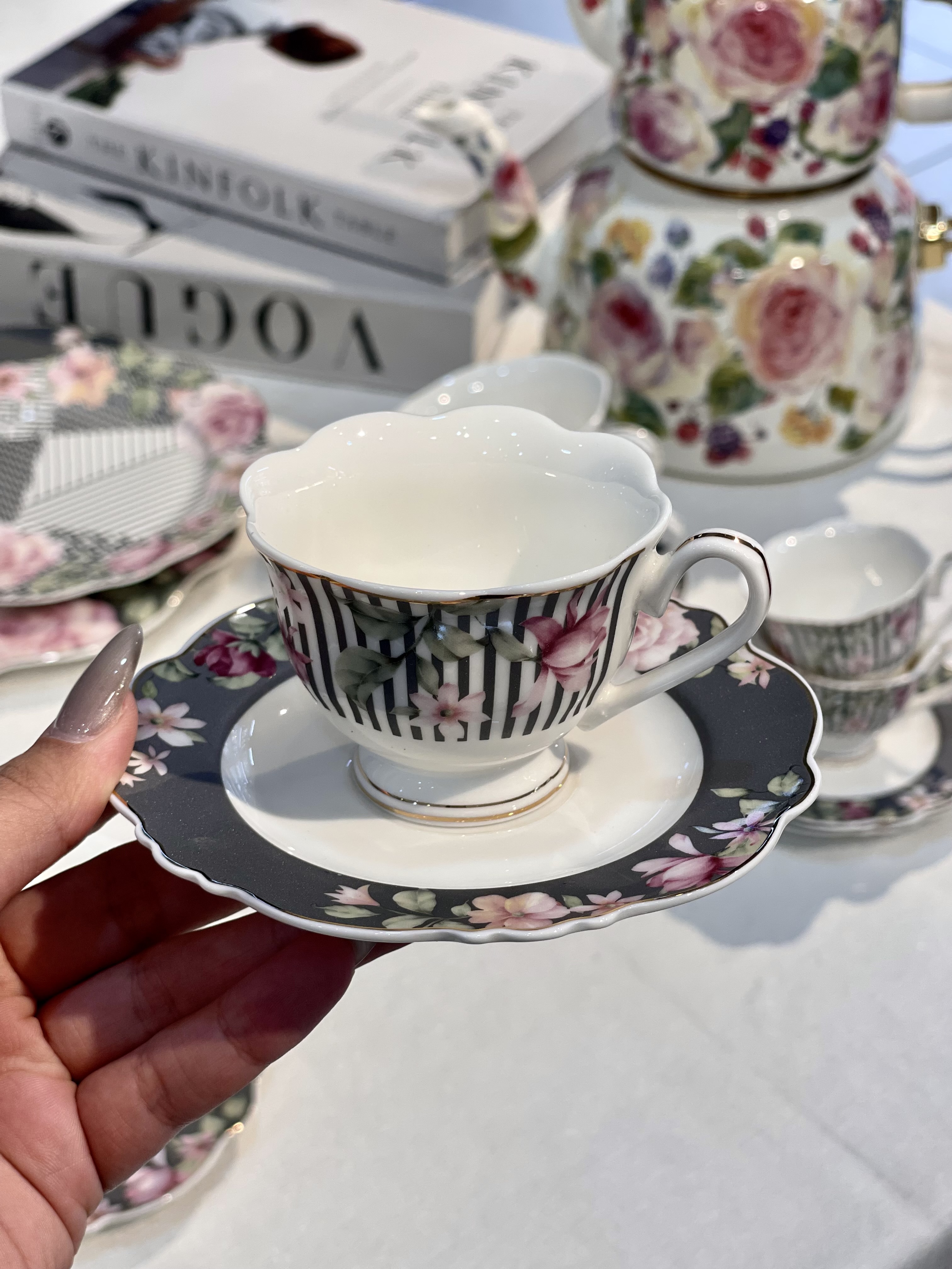 ست چای و قهوه خوری محصول وارداتی gupan